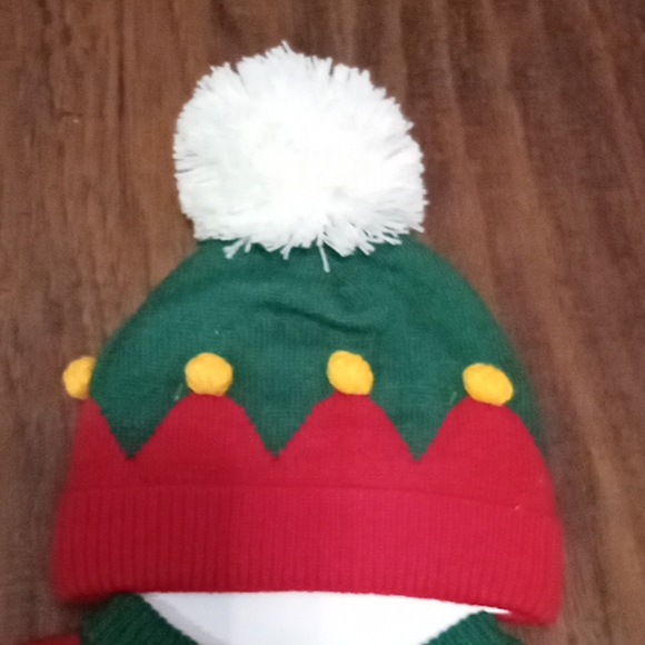NWT So'Dorable Baby Elf Sweater and Knit Hat, 0-6 months - Picture 2 of 6